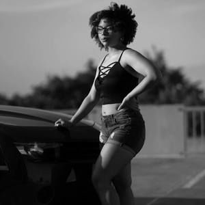 Meet your Posher, Karissa